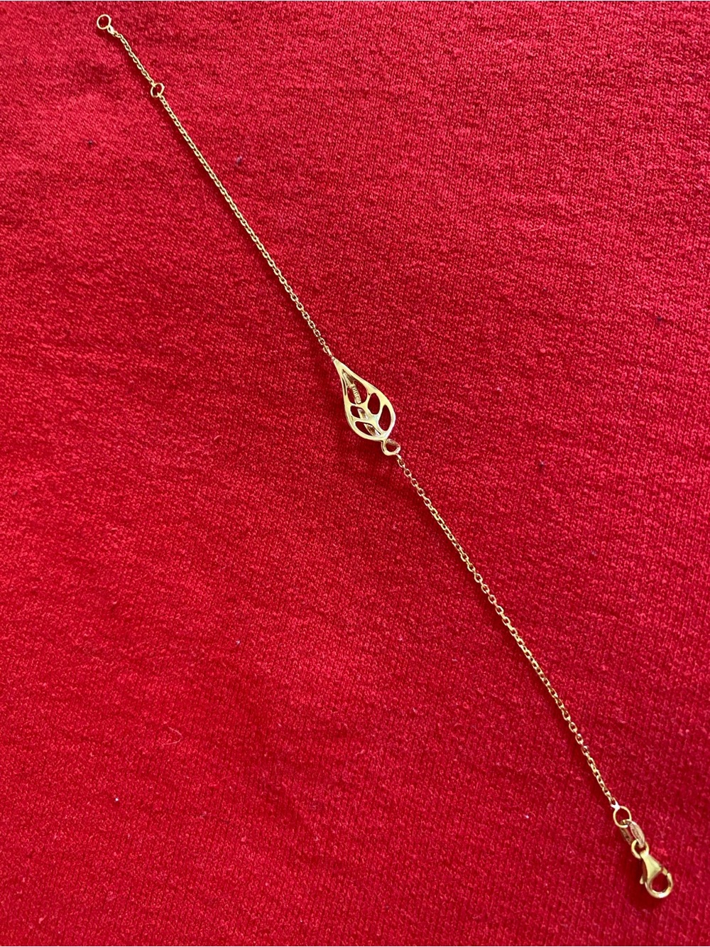 Na Hoku - 14K Gold Adjustable Hawaiian Maile Leaf Bracelet - Picture 8 of 16